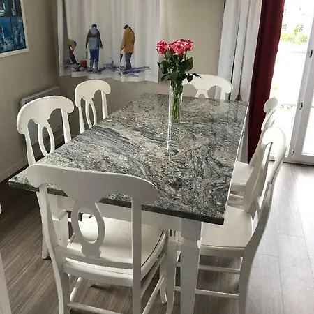 A L Ocean - Grand T4 Vue Grand Balcon Confort - Wifi Et Parking Gratuits - Piscine A Environ 25 M - Centre Ville, Tous Commerces, Marche, Et Port A 10 Minutes A Pied En Longeant La *